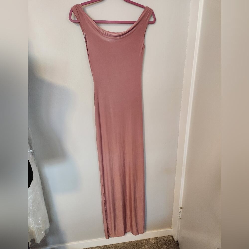 Pink dress - Picture 2 of 4